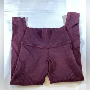 Avocado Purple Leggings Size XS-S